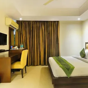 4* Hotel Zenith Mahipalpur - Free Parking