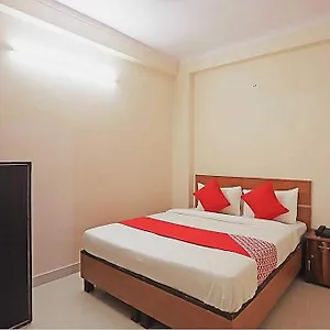 4* Hotel O Lal Residency